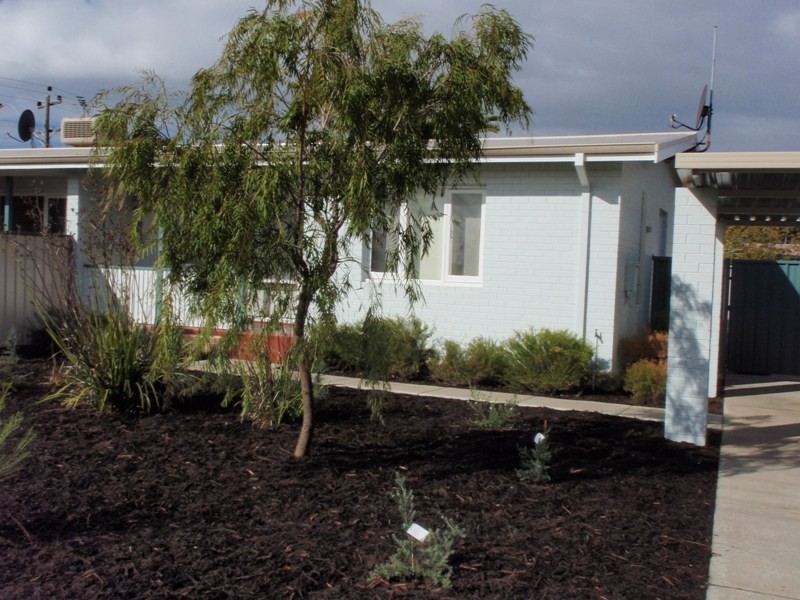 2A Bilby Road, Girrawheen WA 6064