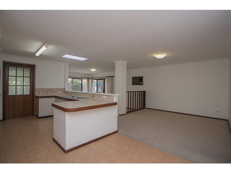 25 Sylvana Way, Willetton WA 6155