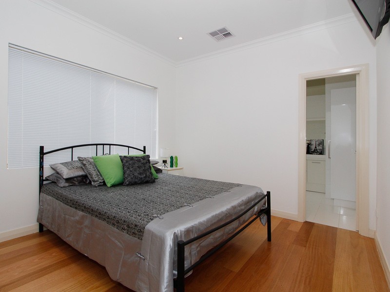 51 Boscastle Way, Darch WA 6065