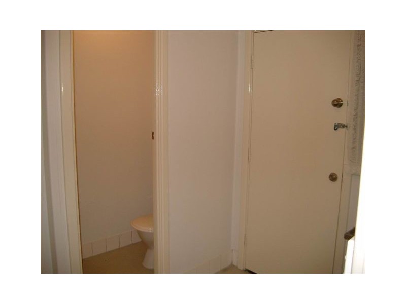 2/37 Varcoe Road, Koondoola WA 6064