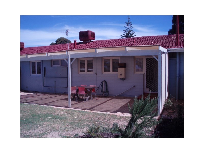 2/37 Varcoe Road, Koondoola WA 6064