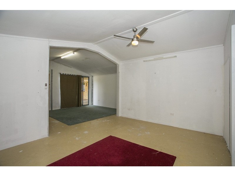 6 Towton Way, Langford WA 6147