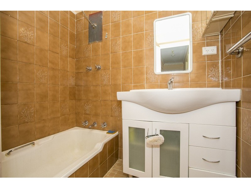 14 Osten Drive, Langford WA 6147