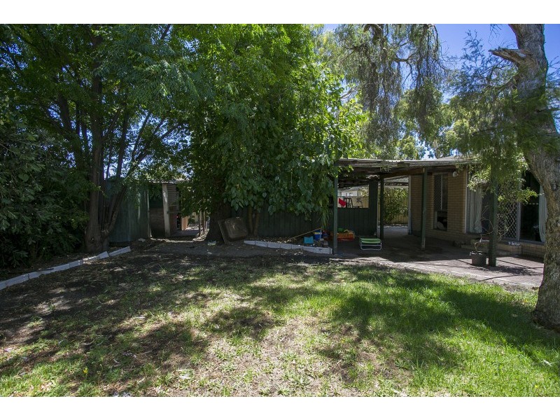 14 Osten Drive, Langford WA 6147