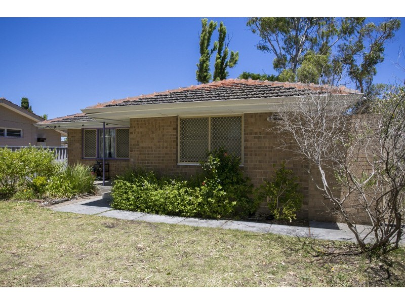 14 Osten Drive, Langford WA 6147