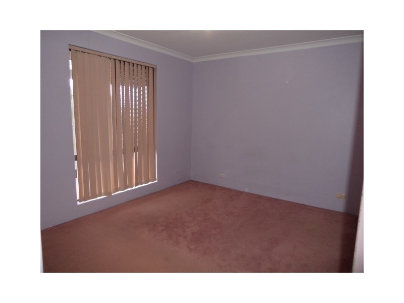 21 Teviot Place, Beechboro WA 6063