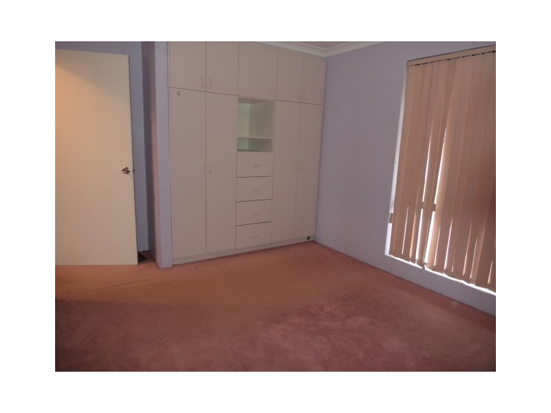 21 Teviot Place, Beechboro WA 6063