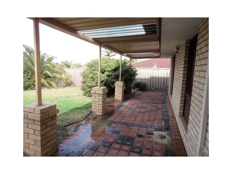 21 Teviot Place, Beechboro WA 6063