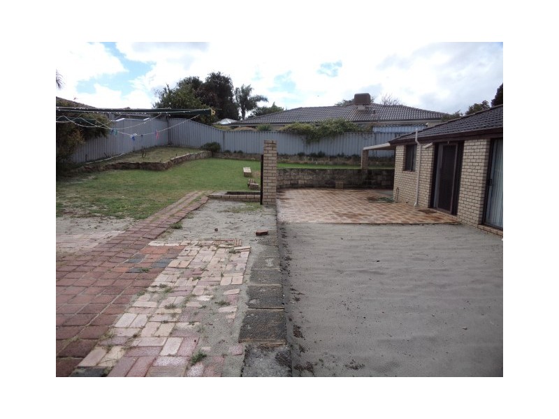 21 Teviot Place, Beechboro WA 6063