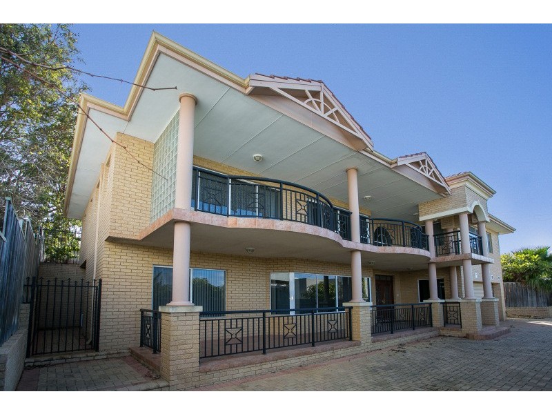 203A Ewen Street, Doubleview WA 6018