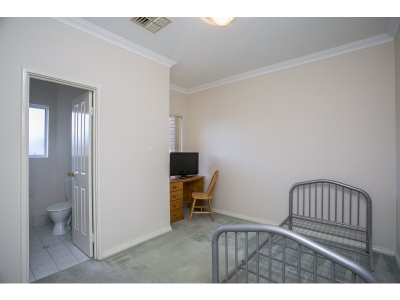 203A Ewen Street, Doubleview WA 6018