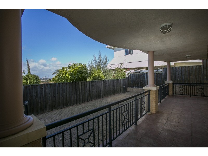 203A Ewen Street, Doubleview WA 6018