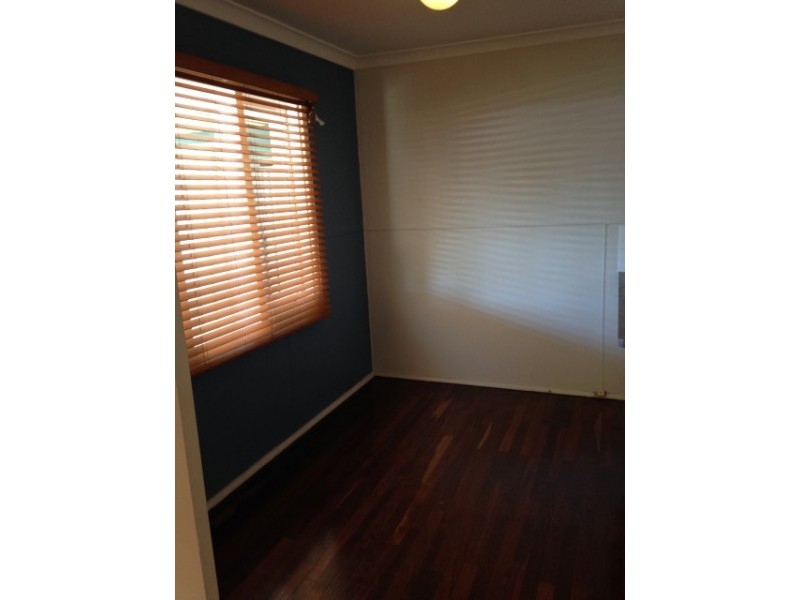 4 Letsom Way, Langford WA 6147