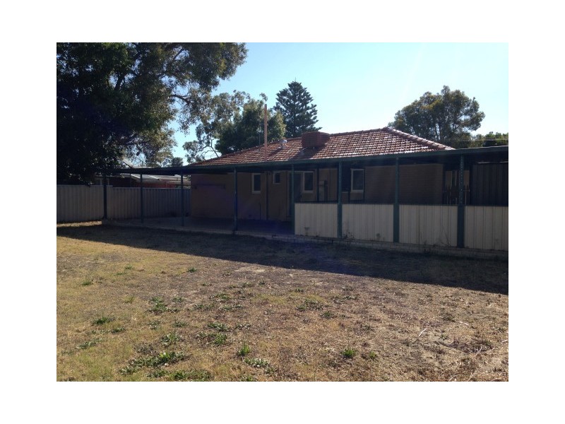 4 Letsom Way, Langford WA 6147