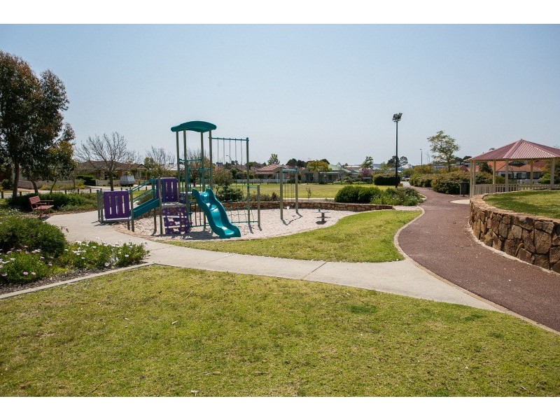 15 Solanum Court, Ellenbrook WA 6069