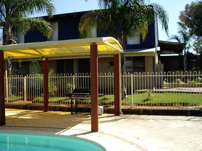 25 Rhine Crescent, Beechboro WA 6063