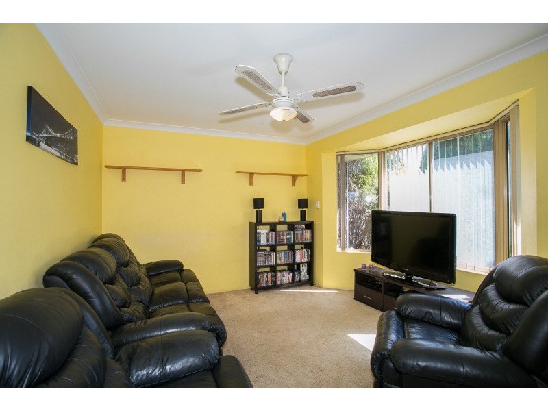 14 Werloo Court, Leda WA 6170