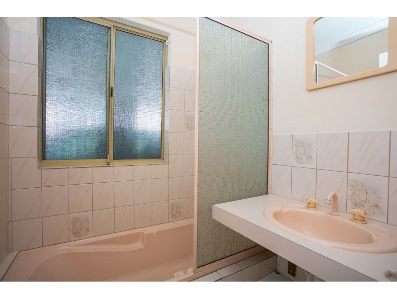14 Werloo Court, Leda WA 6170