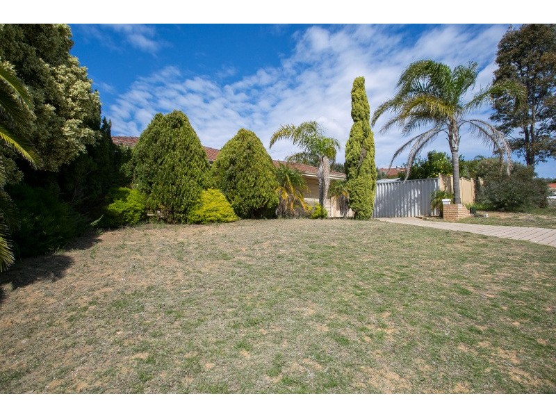 14 Werloo Court, Leda WA 6170