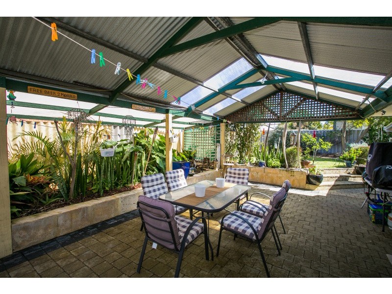 56 Nottingham Gardens, Ballajura WA 6066