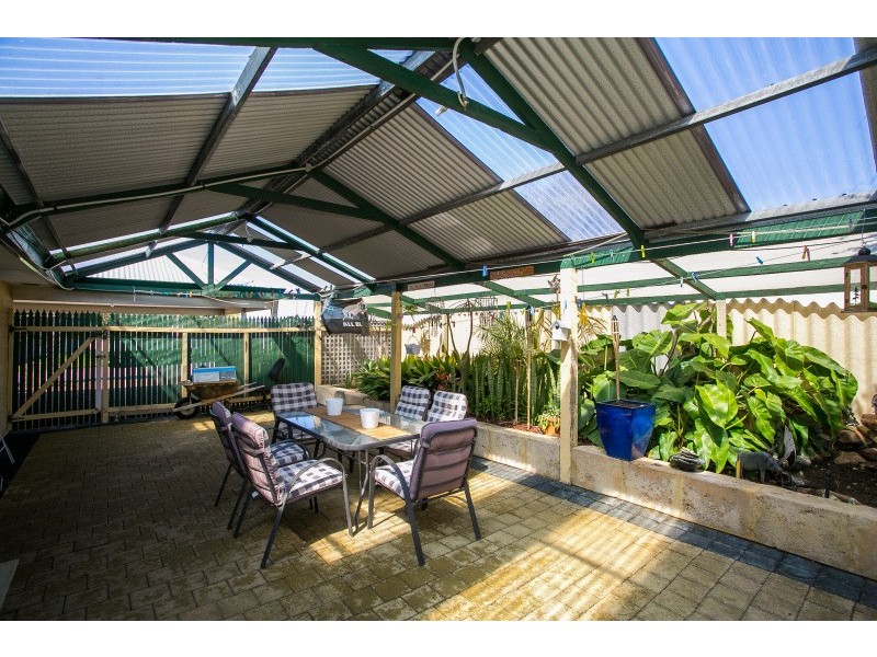 56 Nottingham Gardens, Ballajura WA 6066