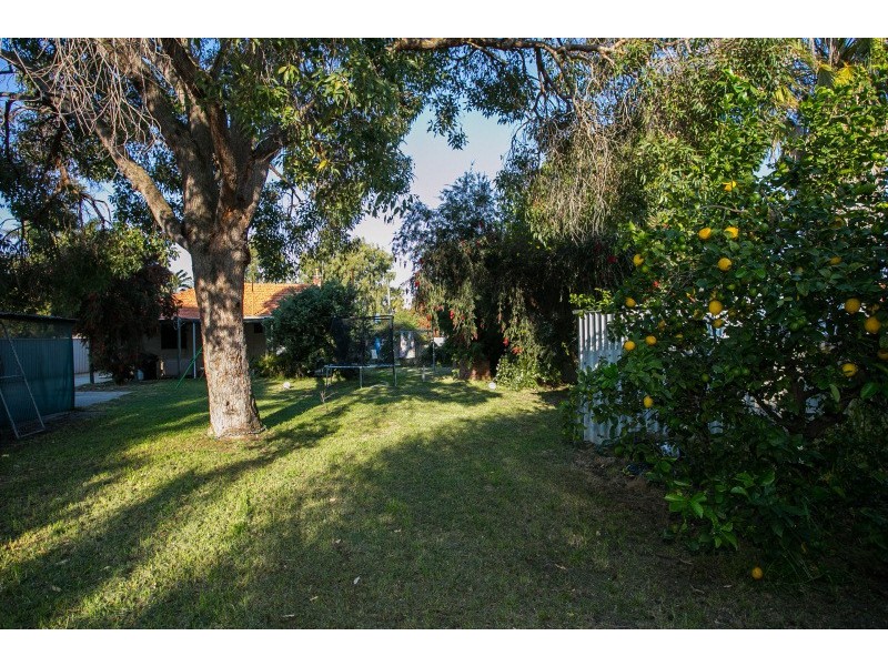 7 Ewart Street, Midvale WA 6056