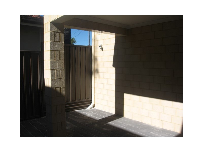 90A Beatrice Street, Innaloo WA 6018