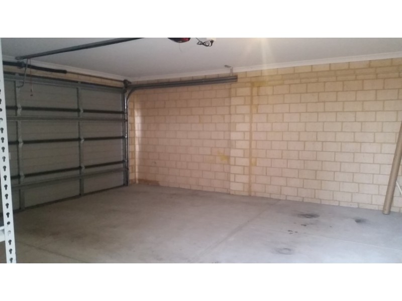 24 Summerville Boulevard, Caversham WA 6055