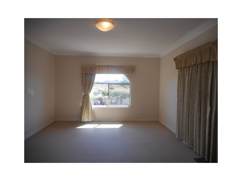 32A Collins Street, Yokine WA 6060