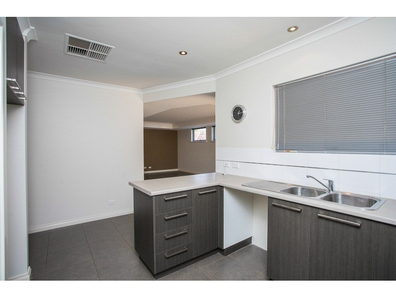 13/C Dodds Place, Innaloo WA 6018