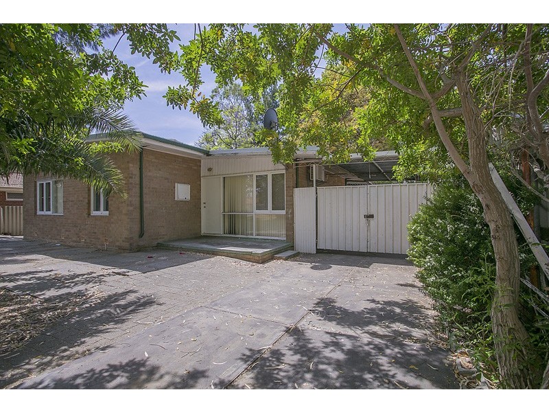 21 Meyrick Way, Langford WA 6147