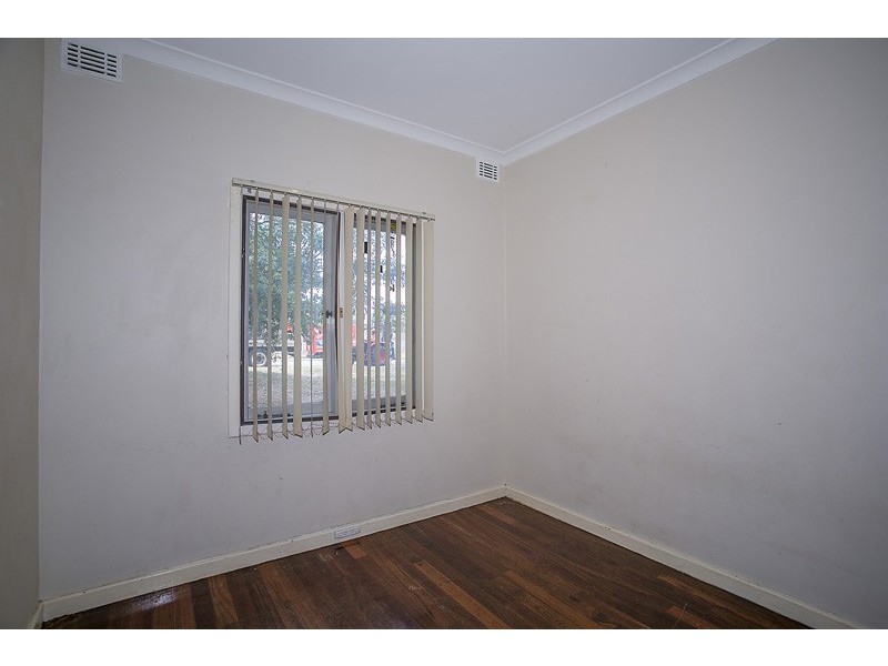21 Meyrick Way, Langford WA 6147