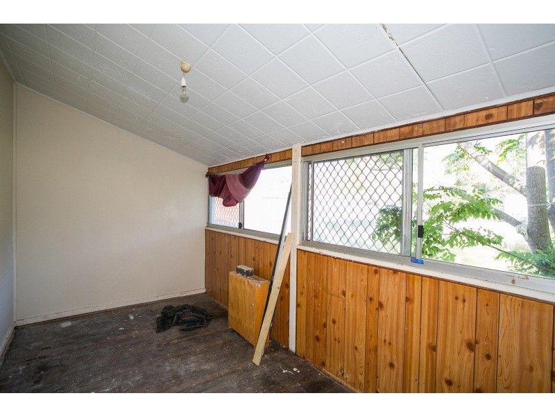 8 Bingfield Road W, Medina WA 6167