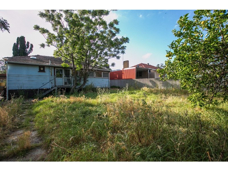 8 Bingfield Road W, Medina WA 6167