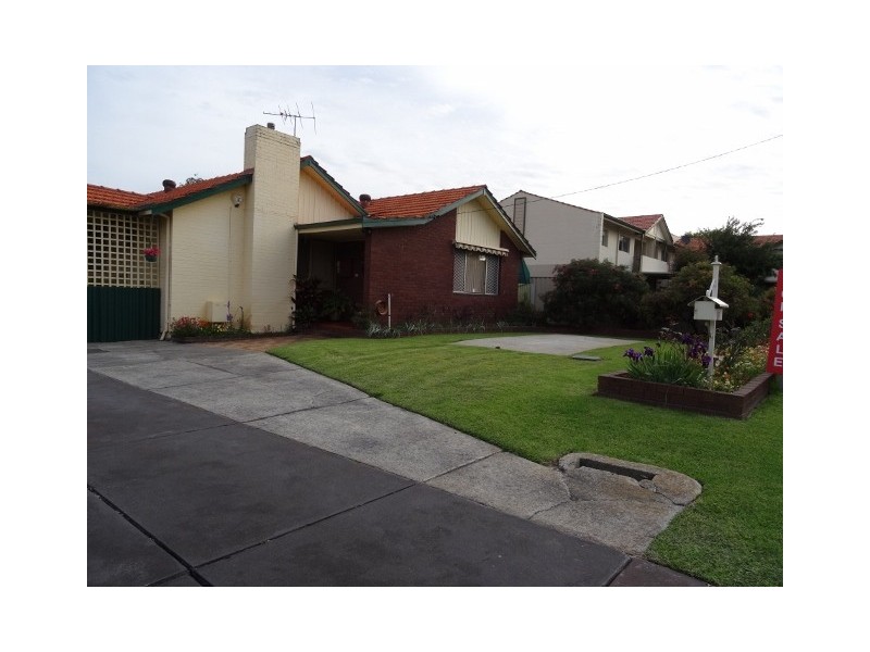 32 Jennings Way, Lockridge WA 6054