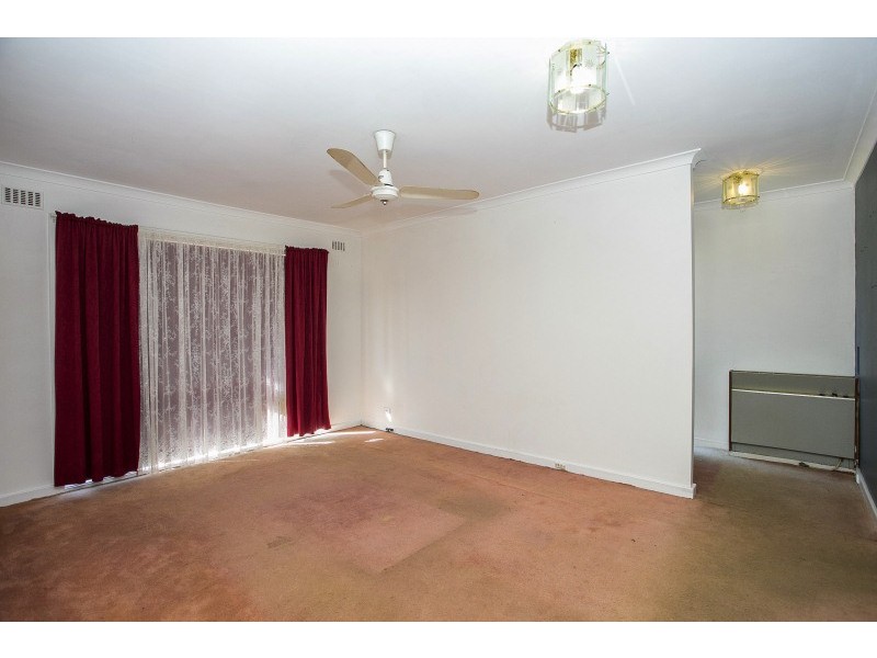 20 Neilson Avenue, Armadale WA 6112