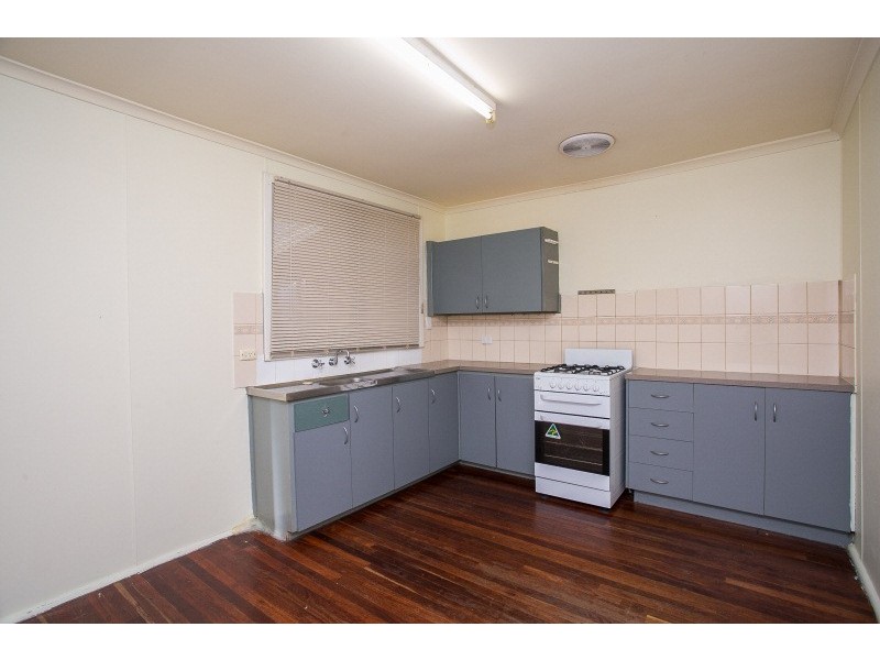 22 Diana Crescent, Lockridge WA 6054