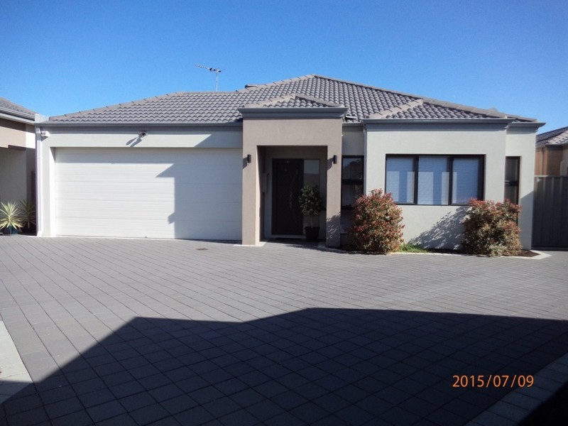 3/6 Bologna Vista, Landsdale WA 6065