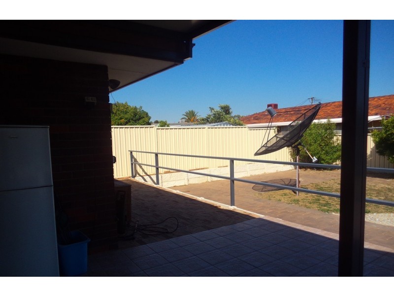 95 Hamilton Street, Cannington WA 6107