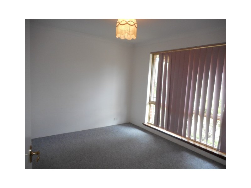52A Woodmore Road, Langford WA 6147