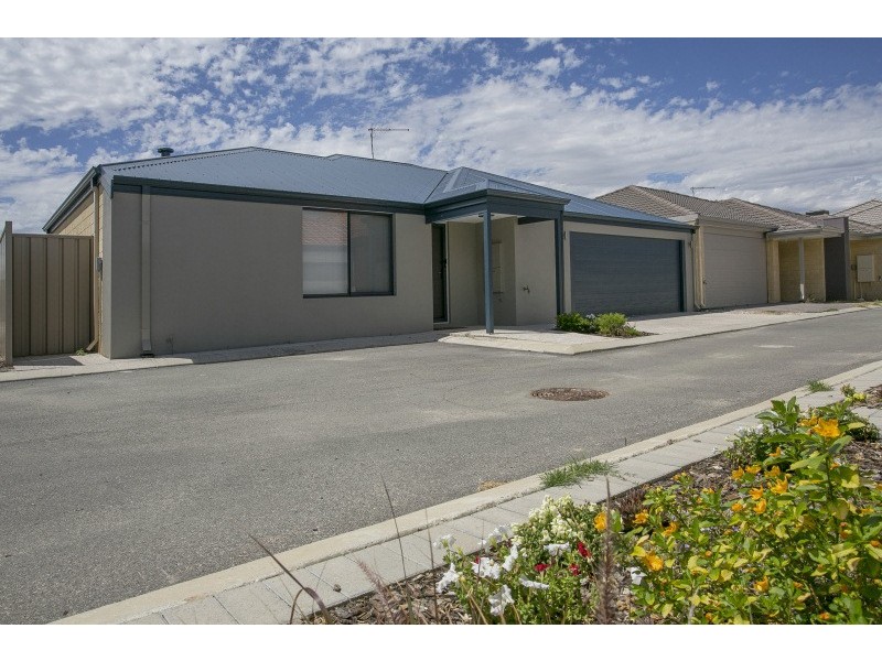 1/217 Patricia Street, Caversham WA 6055