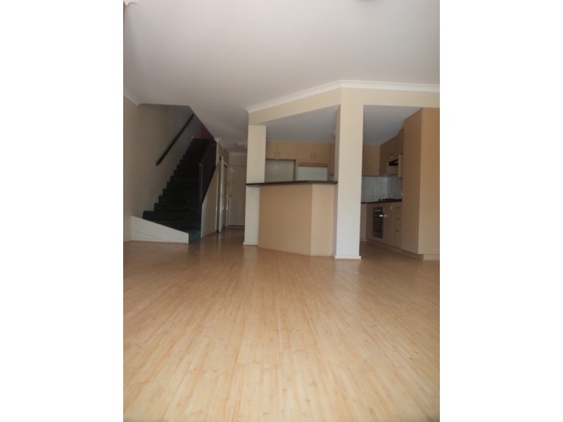 8/1 Plaistow Street, Joondalup WA 6027