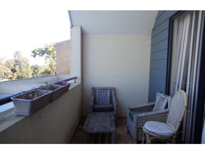 8/1 Plaistow Street, Joondalup WA 6027