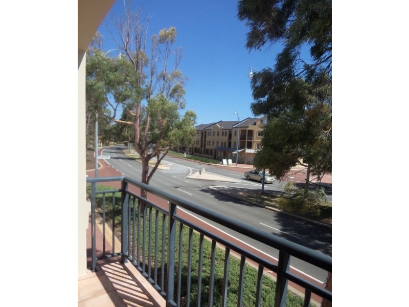 8/1 Plaistow Street, Joondalup WA 6027