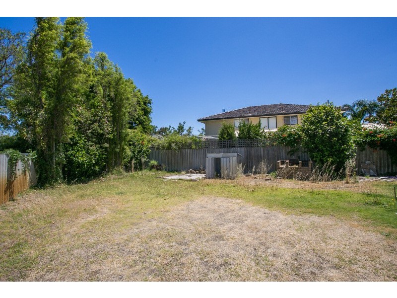 3 Palin Court, Langford WA 6147