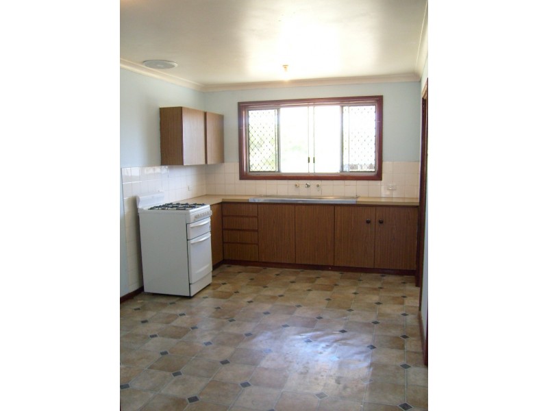 8 Woolgar Way, Lockridge WA 6054