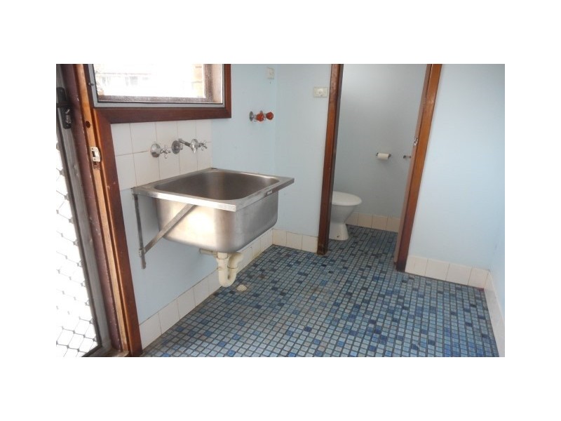 8 Woolgar Way, Lockridge WA 6054