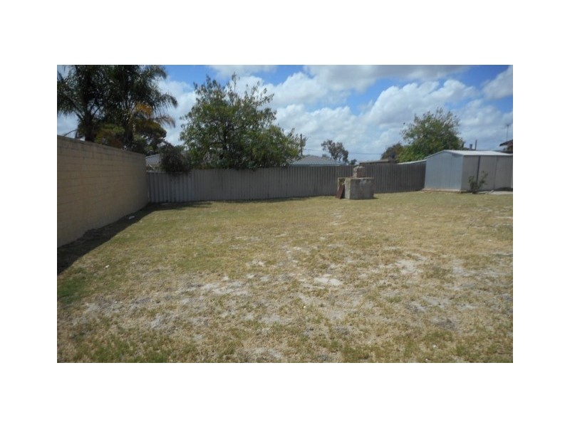 8 Woolgar Way, Lockridge WA 6054