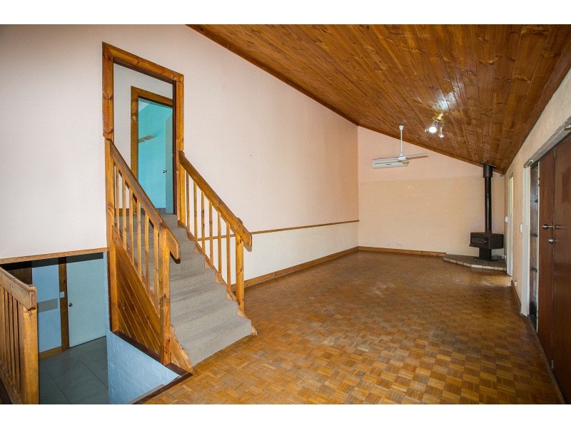 25 Rhine Crescent, Beechboro WA 6063