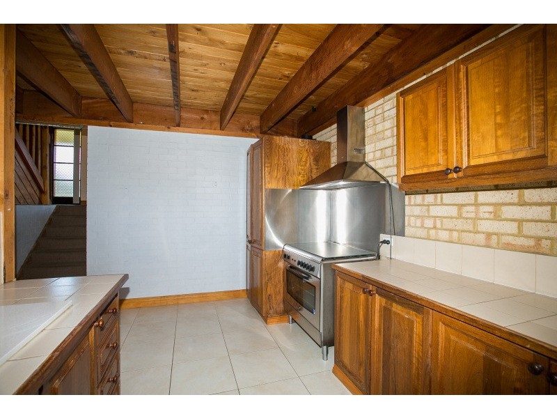 25 Rhine Crescent, Beechboro WA 6063